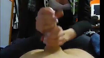 Handjob Ko...