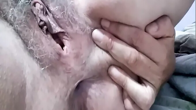 Hairy Pussy Show: A Wet And Wild Experience